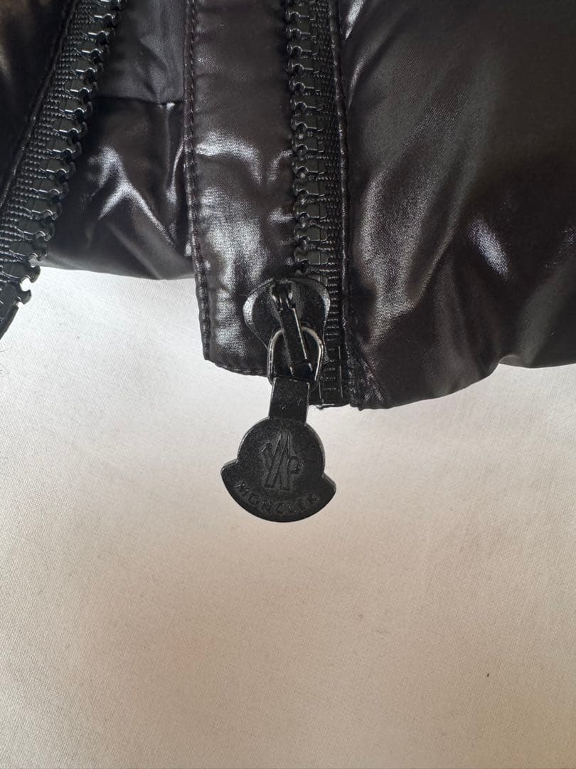 おしゃれキッズに♪モンクレール 130ダウンベスト☆ブラック