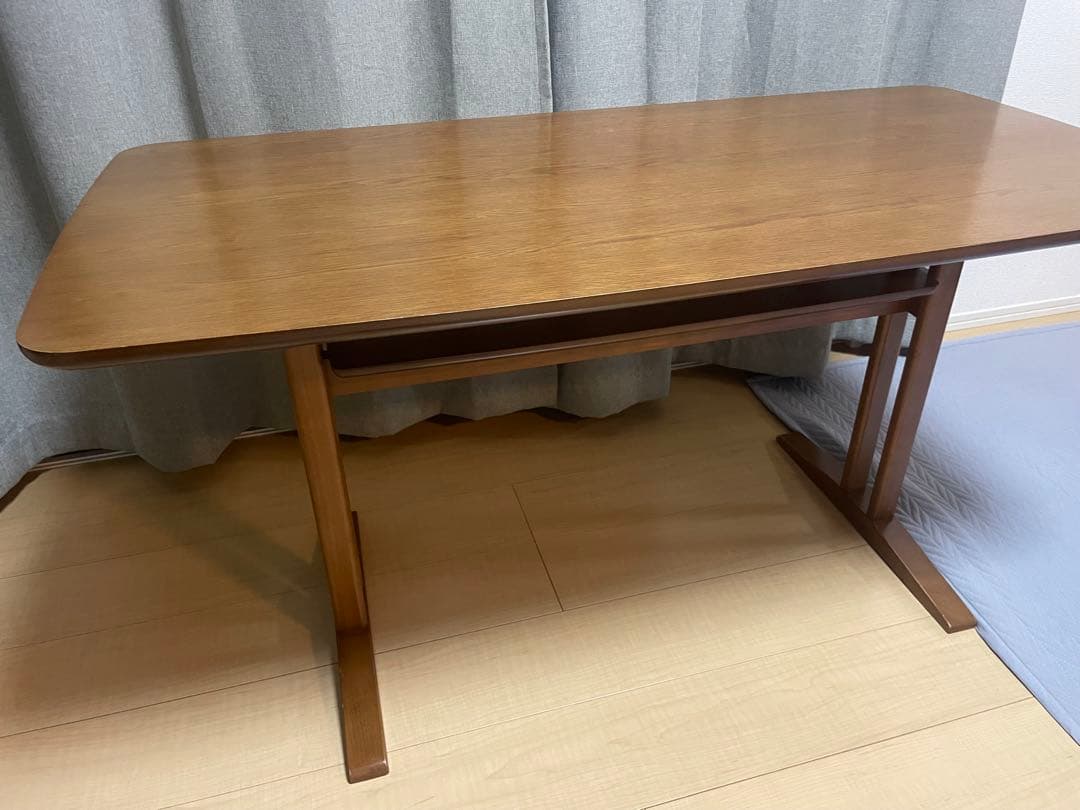 カリモク60 カフェテーブル1200