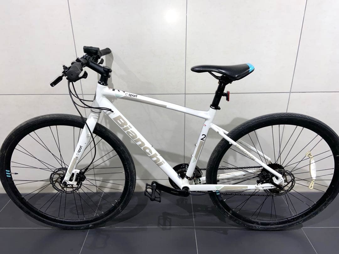 BIANCHI c-sport2 DISCクロスバイク　ビアンキc-sport1