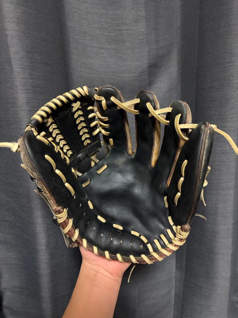 ZETTプロステイタス 硬式オーダー内野手用グローブ 即戦力‼️良型‼️佐藤印あり