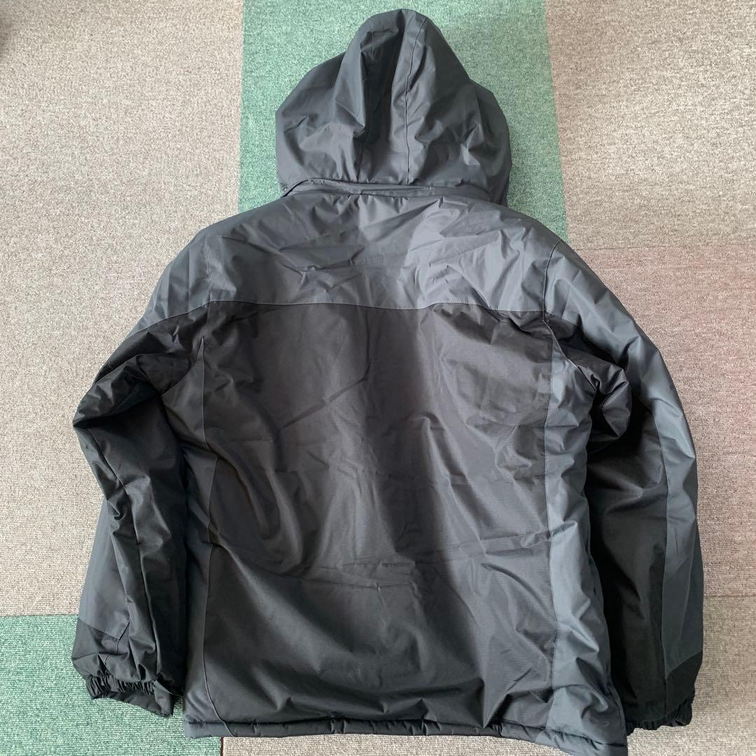 スキーウェア　スノーボードウェア　男性　新品未使用4 L実物サイズ3L程度