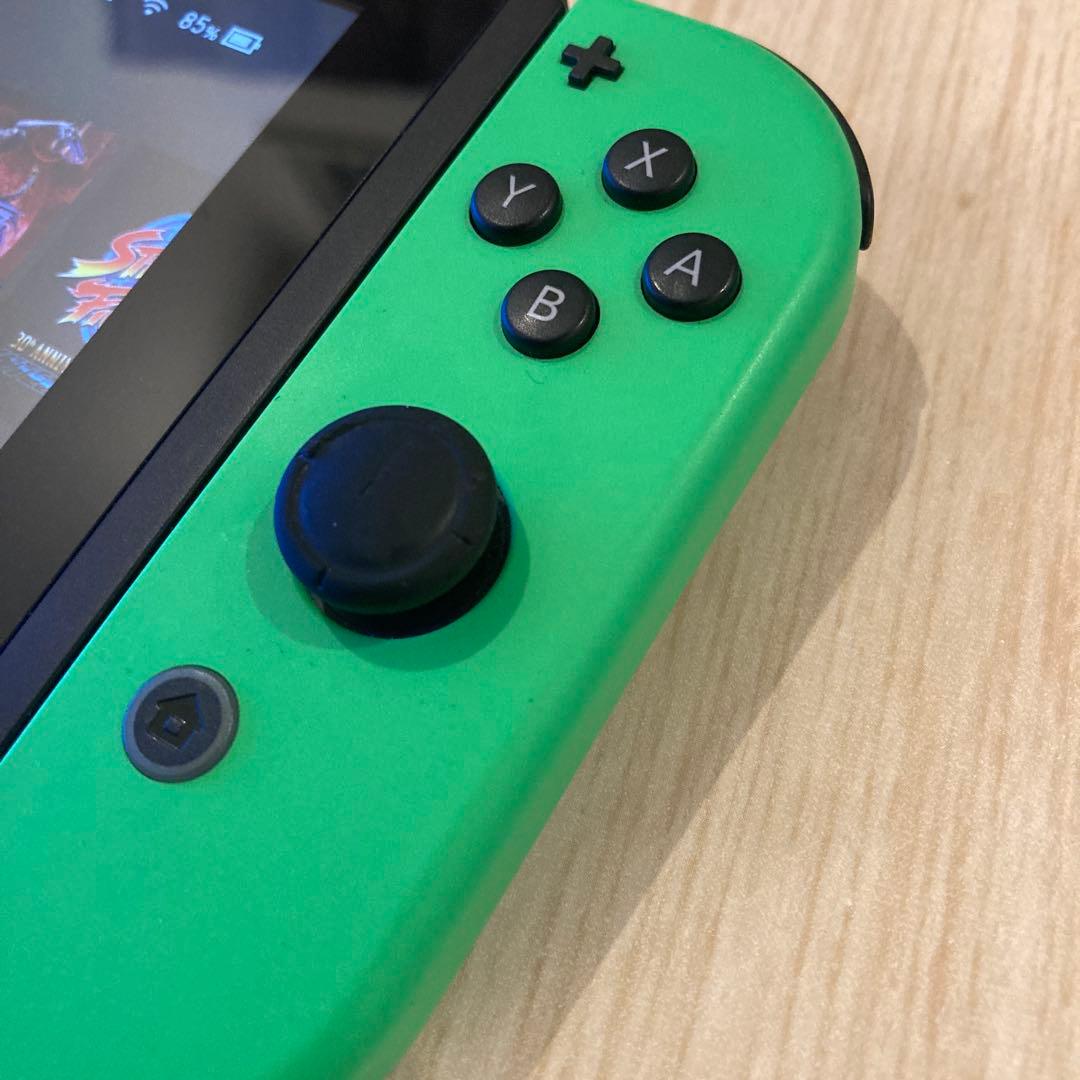 Nintendo Switch 本体＋Joy-Con（青・緑）、付属品