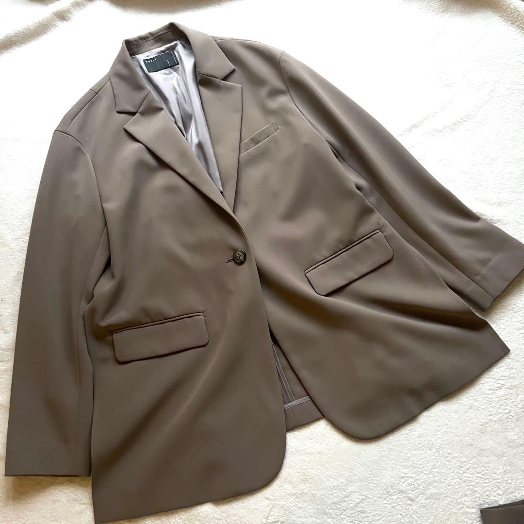 美品 NOBLE エステルソフトカルゼ セットアップ　ジャケット&パンツ