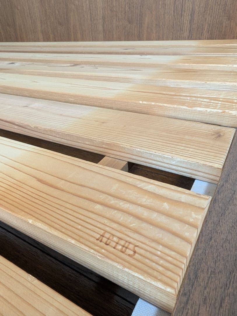 【美品】アクタスFBロータイプベッド フレームウォールナット クイーンサイズ