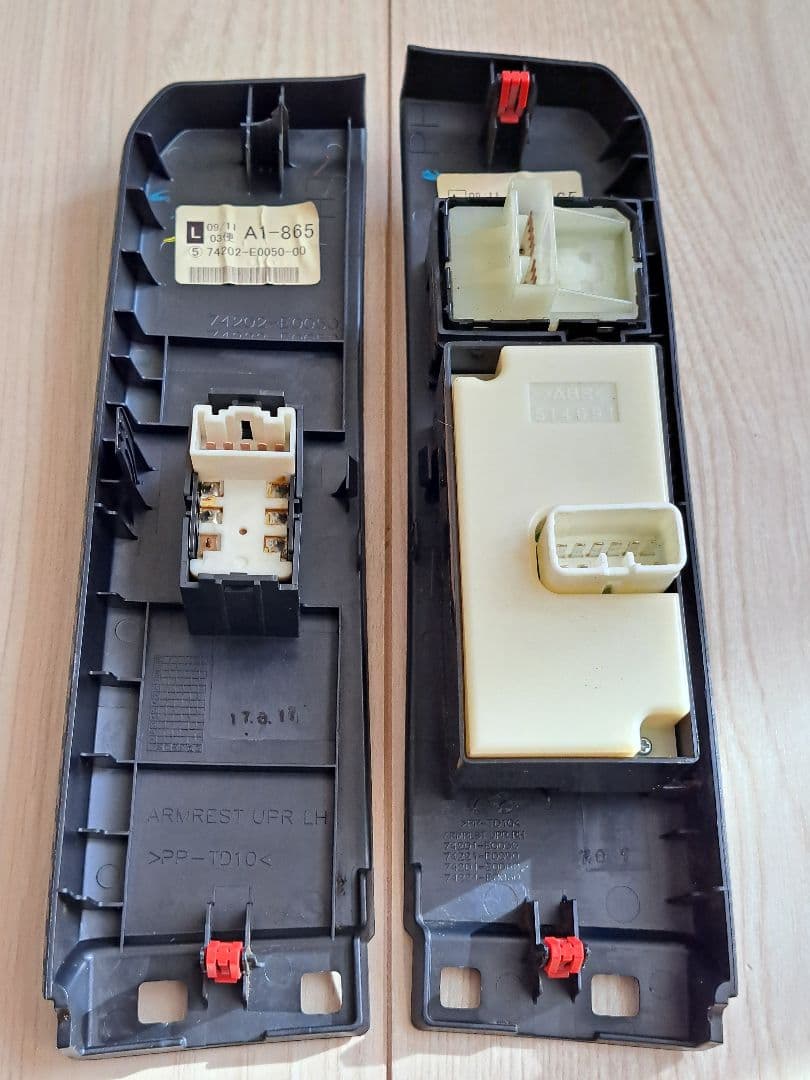 ★ 日野 17 プロフィア パワーウインドスイッチ (左右) レンジャー ★