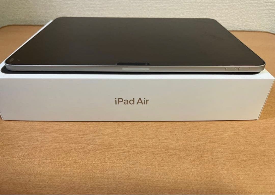 Apple iPad Air M2 11インチ　シルバー
