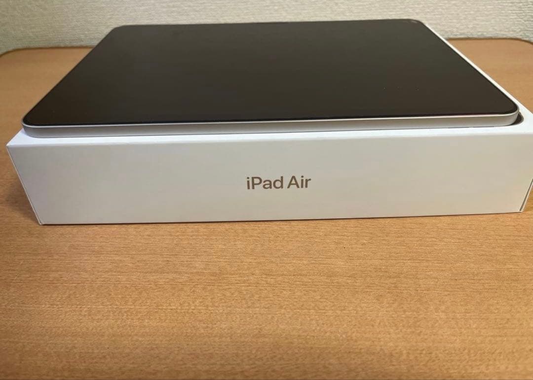 Apple iPad Air M2 11インチ　シルバー
