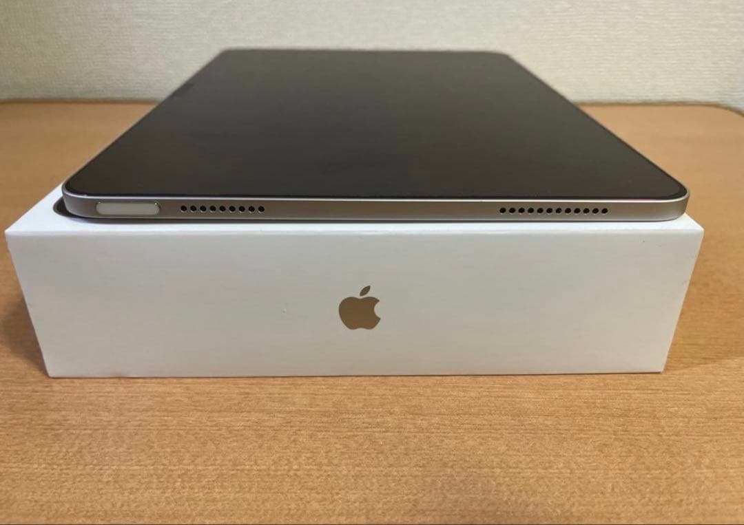 Apple iPad Air M2 11インチ　シルバー