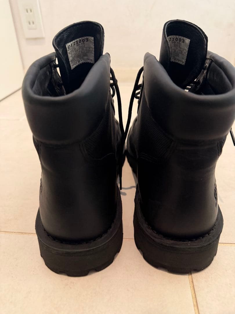 ダナーブーツ　ブラック　27センチ