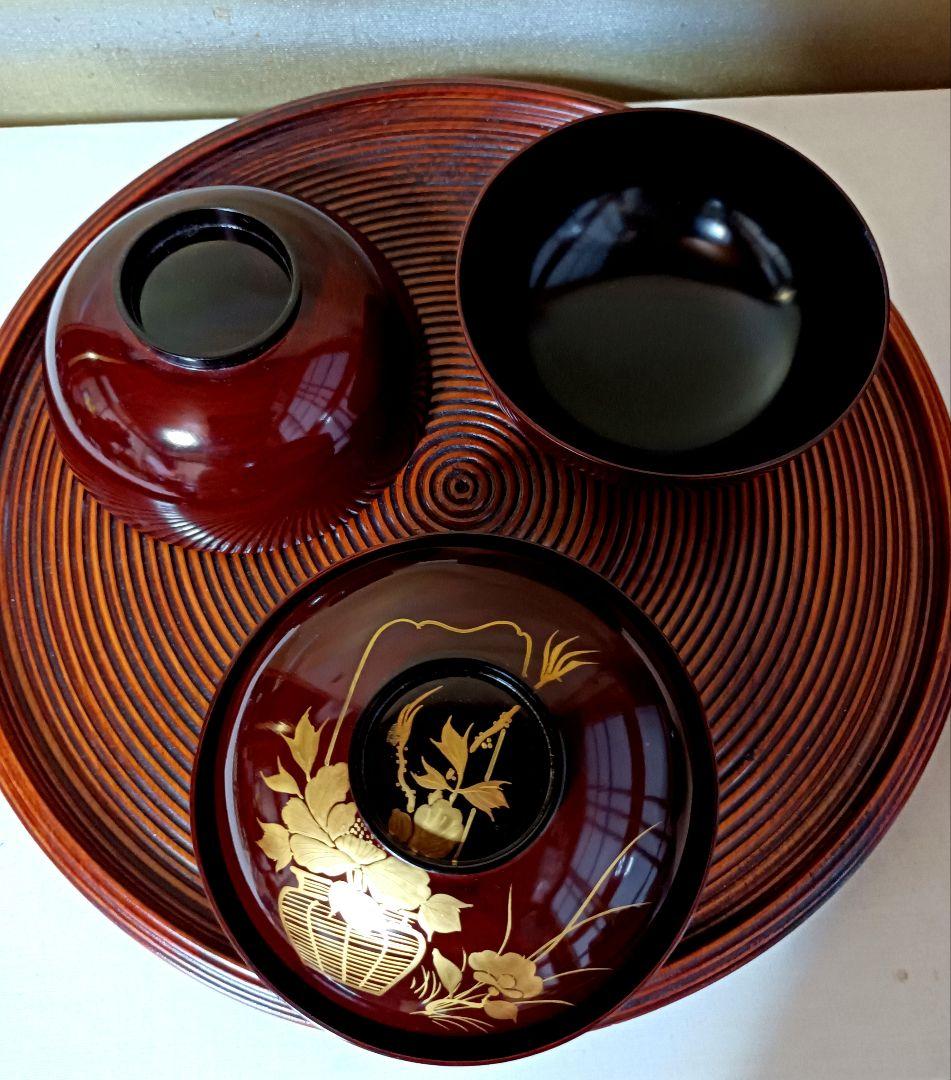 Fox犬金蒔絵木椀5客セット(木箱付、蓋の両面に金蒔絵、椀表は茶、内は黒)