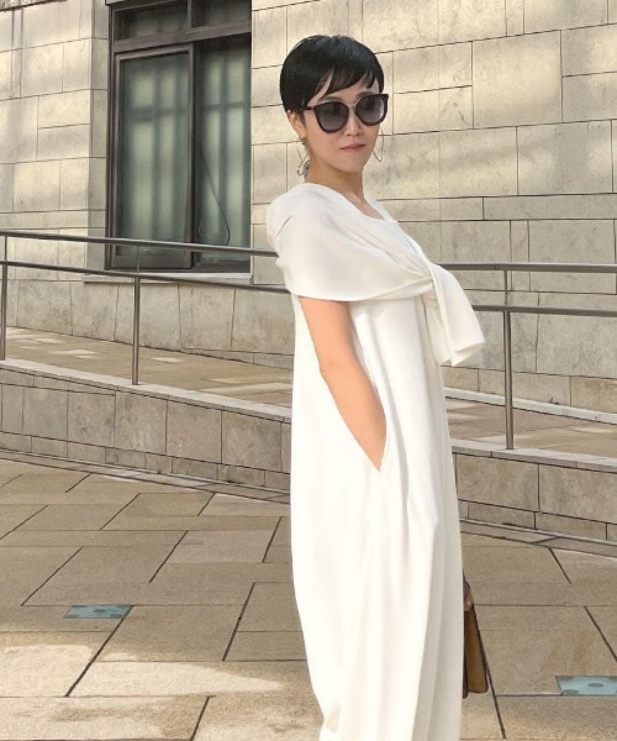 完売品‼️JENNEジェンヌ 3WAYバックリボンサロペット