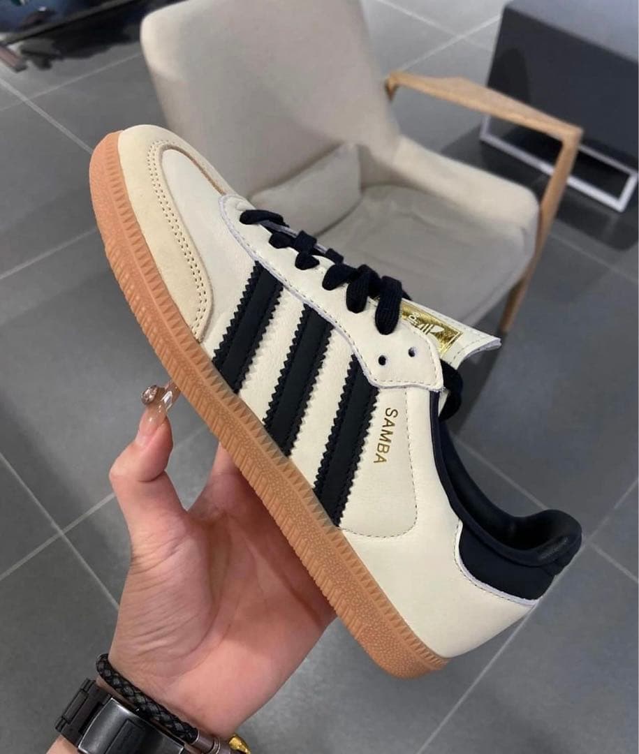 【ADIDAS】SAMBA OG 23.5cm クリームホワイト