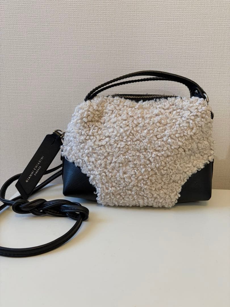 ゆうりんGIANNI CHIARINI ALIFA ボア バッグS