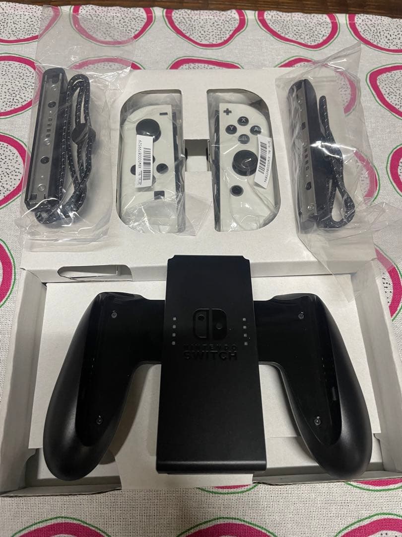 任天堂Switch 有機ELモデル　オマケたくさん