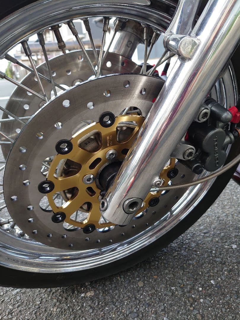 サンスターフロントディスクローター 2枚 ゼファー750