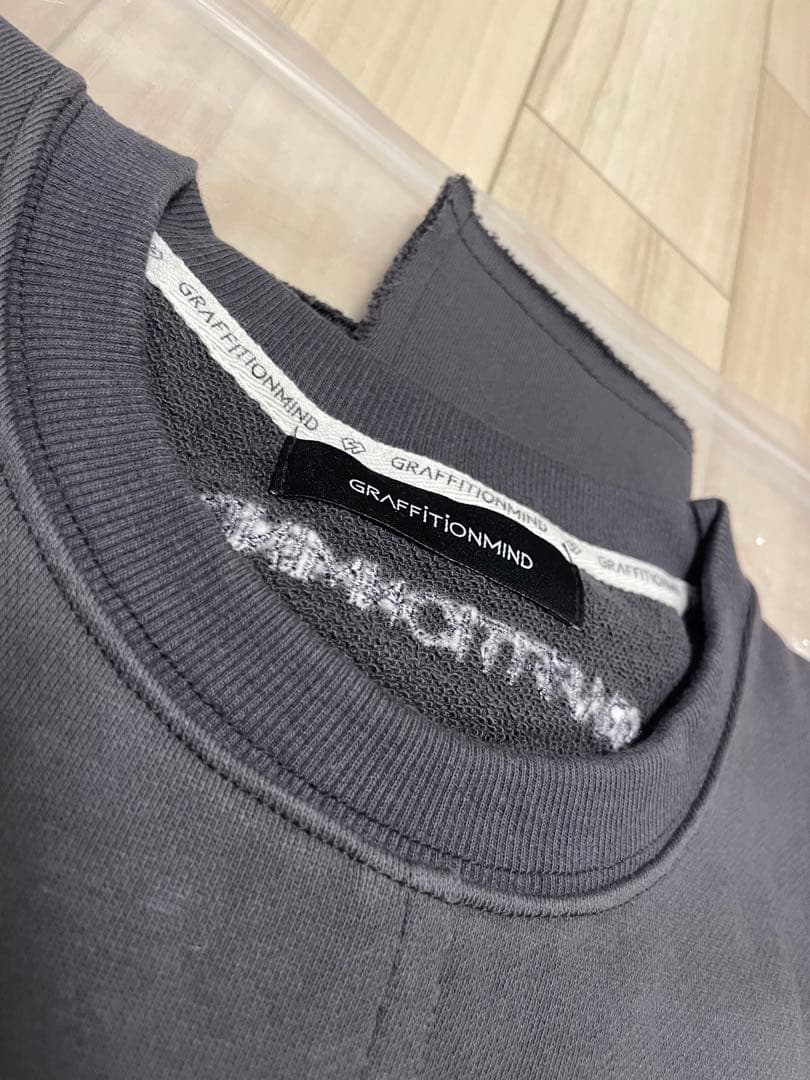 BTS ジョングク着用GRAFFITIONMIND ロンT