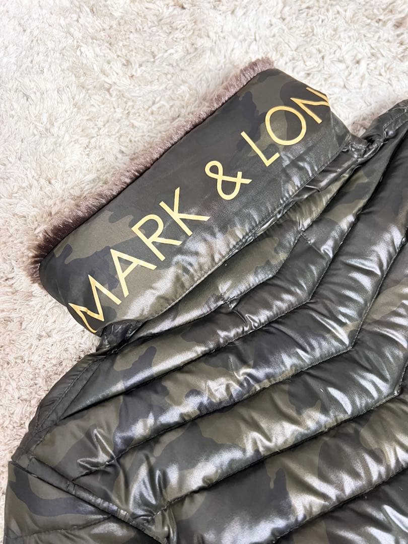 『美品』MARK&LONA マークアンドロナ　2way ダウンジャケット　迷彩