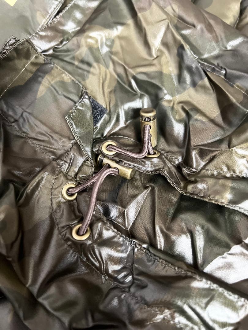 『美品』MARK&LONA マークアンドロナ　2way ダウンジャケット　迷彩