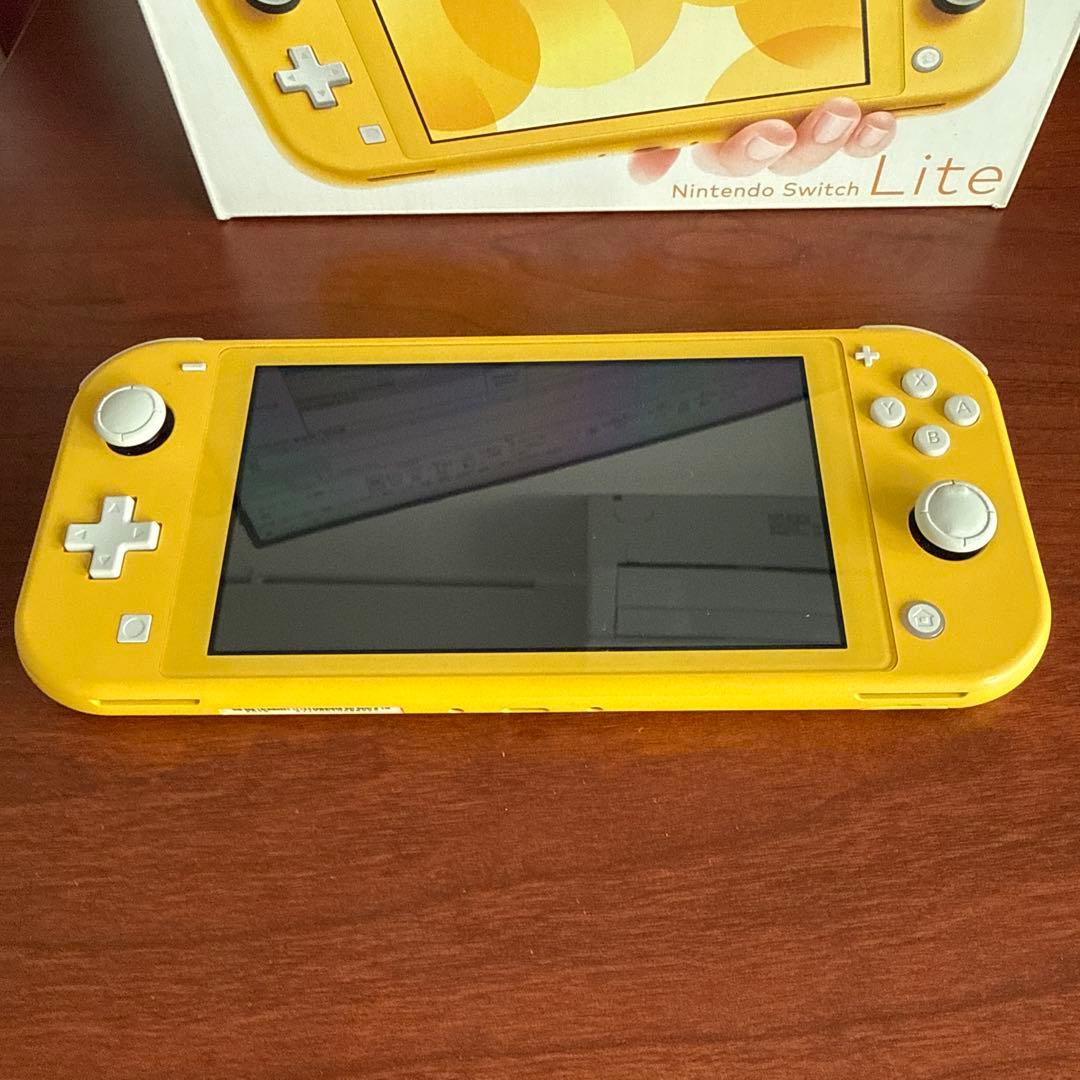 Nintendo Switch Lite イエロー 本体 箱付き