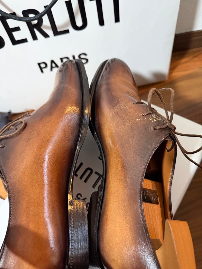 定価35万ベルルッティ アレッサンドロカリグラフィーレザーシューズ ゴールデン