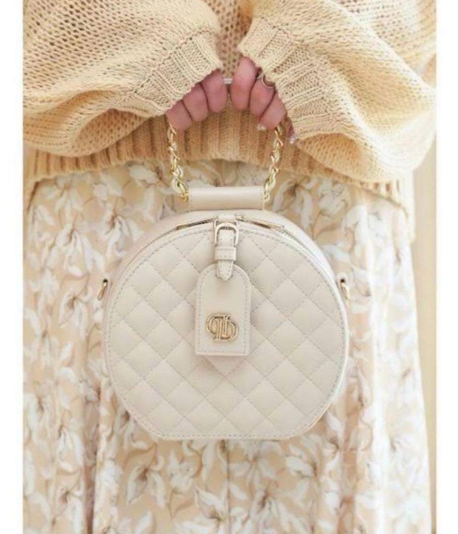 Darich キルティングサークルバッグ アイボリー