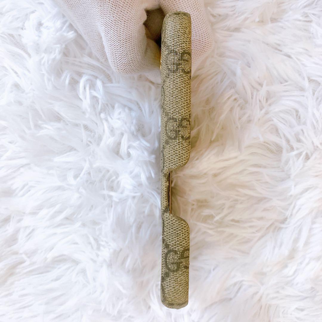 美品　GUCCI iPhone 15 PRO 携帯　カバー　箱付　PVC 灰色