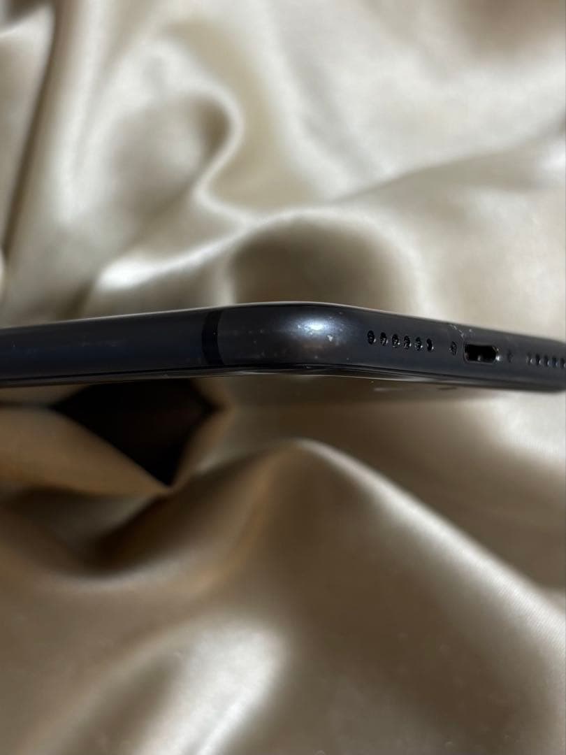 Apple iPhone8 スペースグレイ 【128GB】