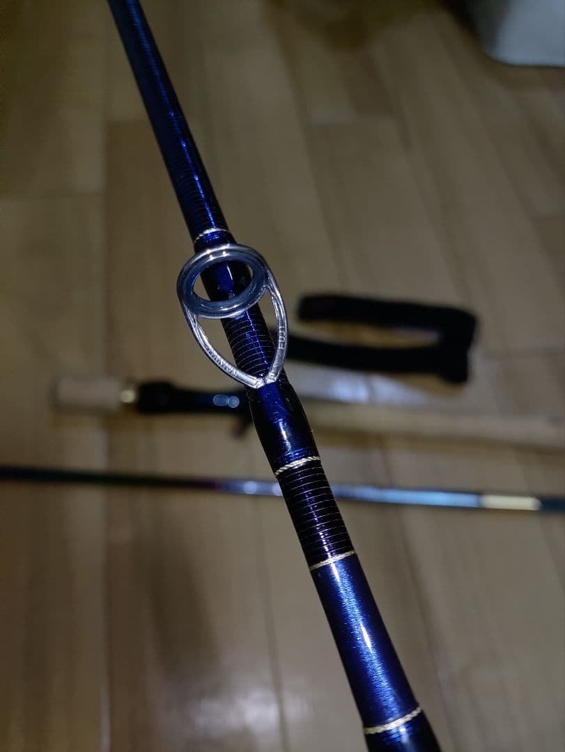 ワールドシャウラリミテッド　1652R-3