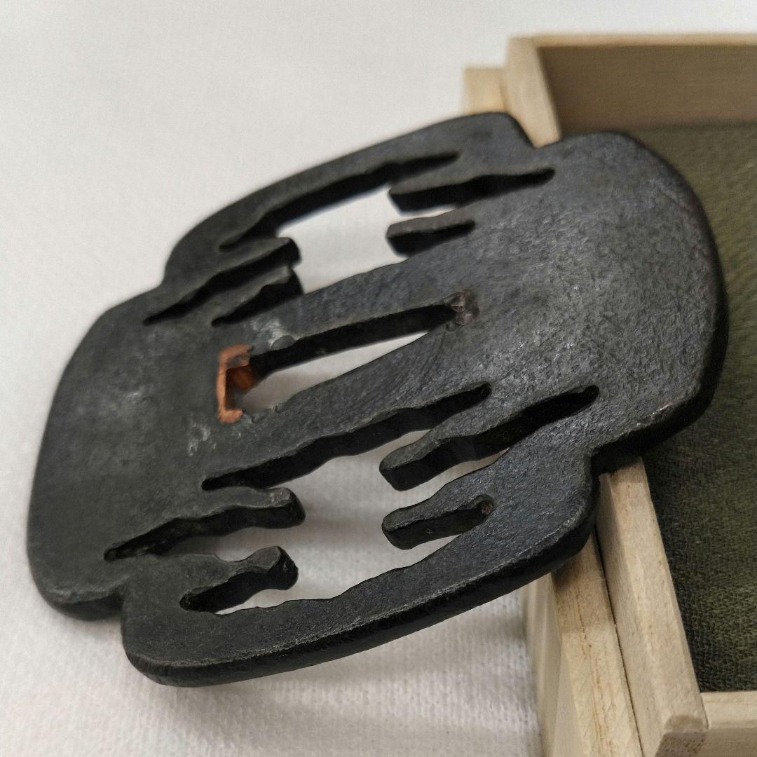 透かし鍔　柳生　尾張　氷柱　つらら　木瓜　透かし鐔　鍔　鐔　日本刀　アンティーク