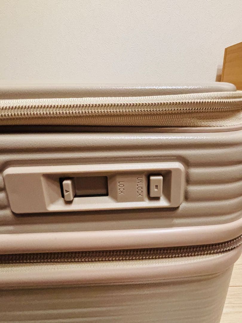 【未使用】 INV650DOR 75L イノベーター カフェラテ