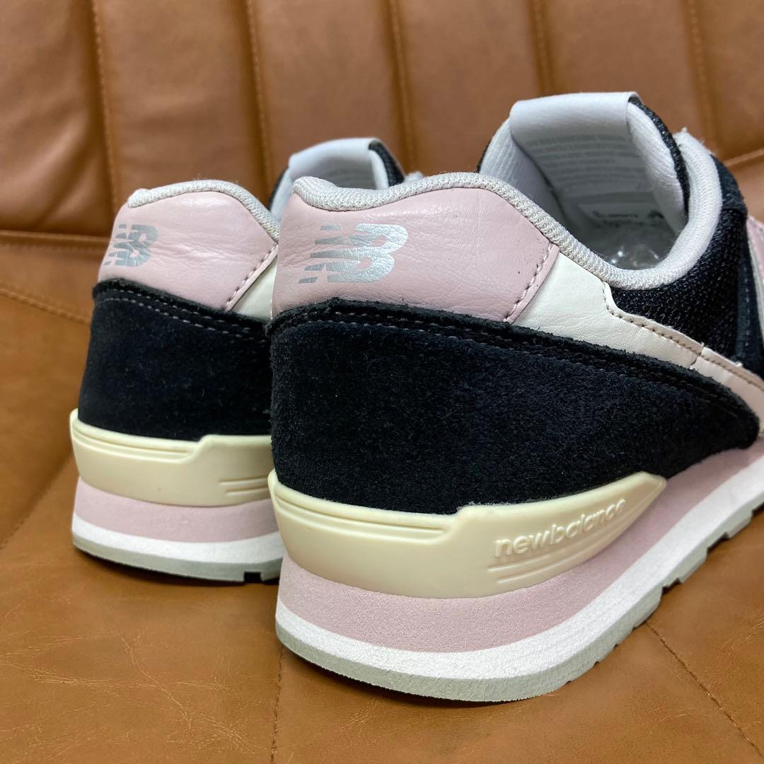 【極美品】ニューバランス 996 スニーカー 24.5cm ブラック ピンク