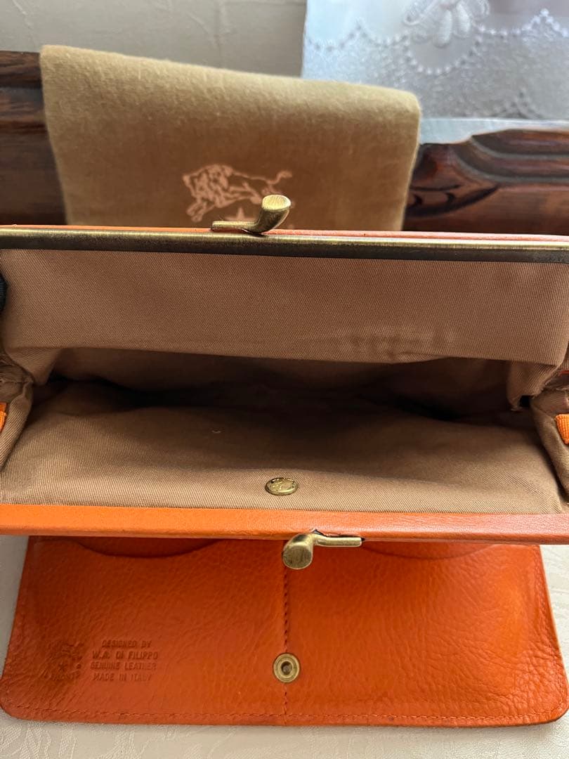 IL BISONTE イルビゾンテ がま口 大容量 長財布 オレンジ 春財布