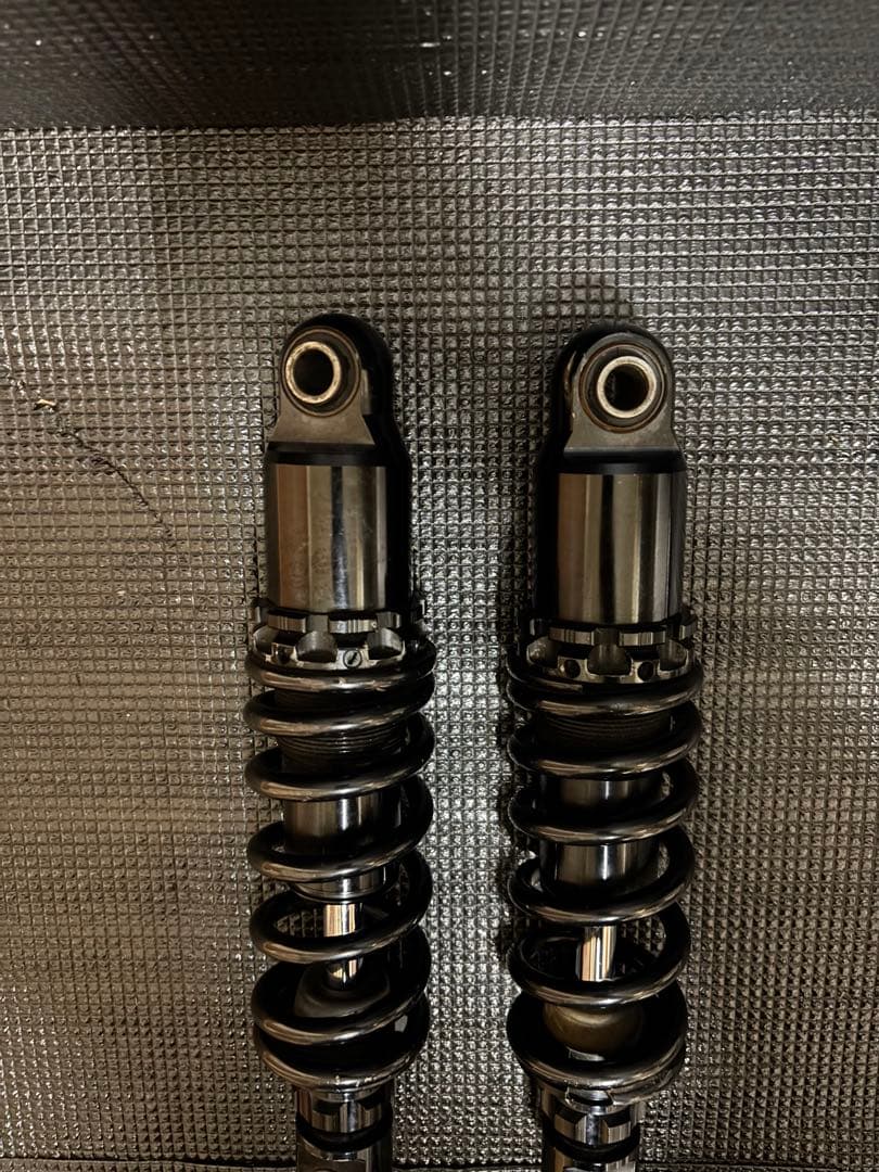 ハーレー スポーツスター XL1200/XL883 ワールドウォーク リアサス