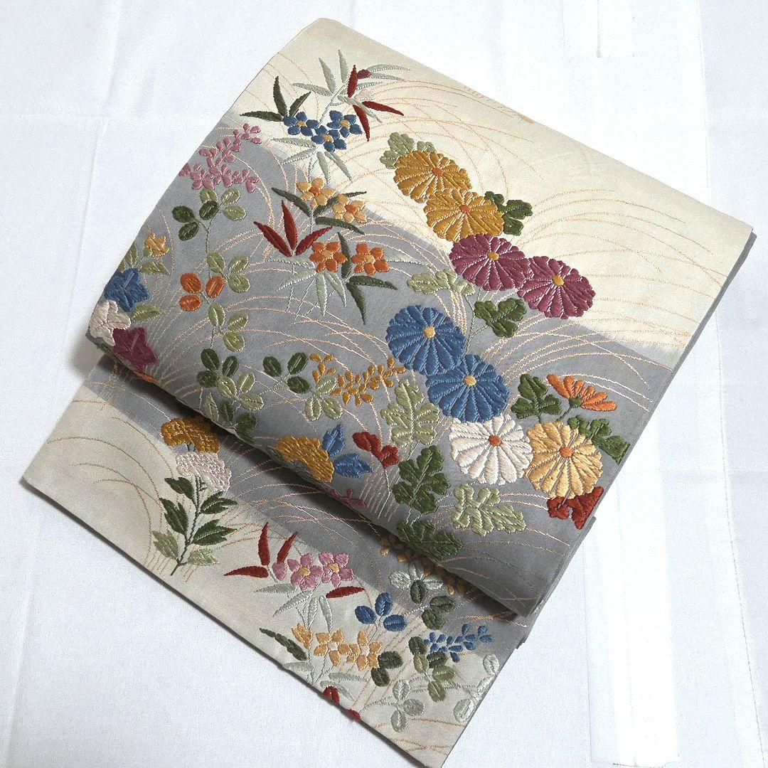 B5◆着物くつろぎ 唐織 季節の花々 金糸 六通 正絹 フォーマルな袋帯