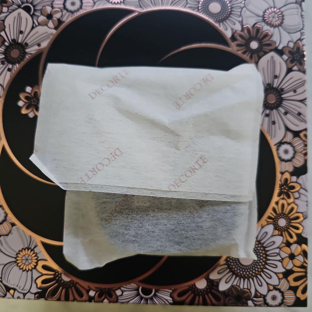 コスメデコルテ クリスマスコフレ2025 エターナルブルーム アイシャドウ