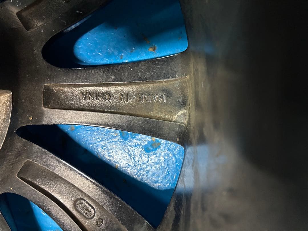 4本セット タイヤ2本新品　215/45/18 5×114.3 7J オフ38