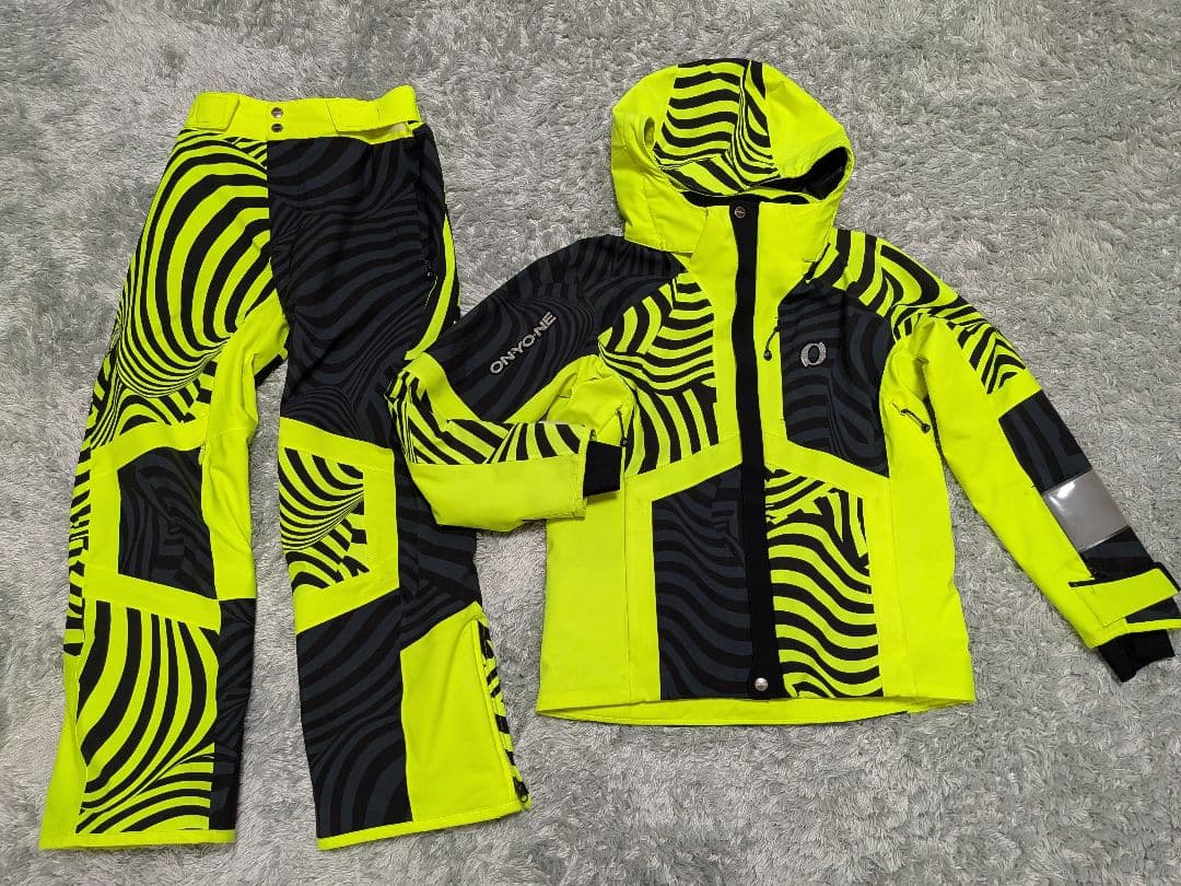 オンヨネ スキーウェア上下SS ゼブラ柄 トラ柄 イエロー/ブラック
