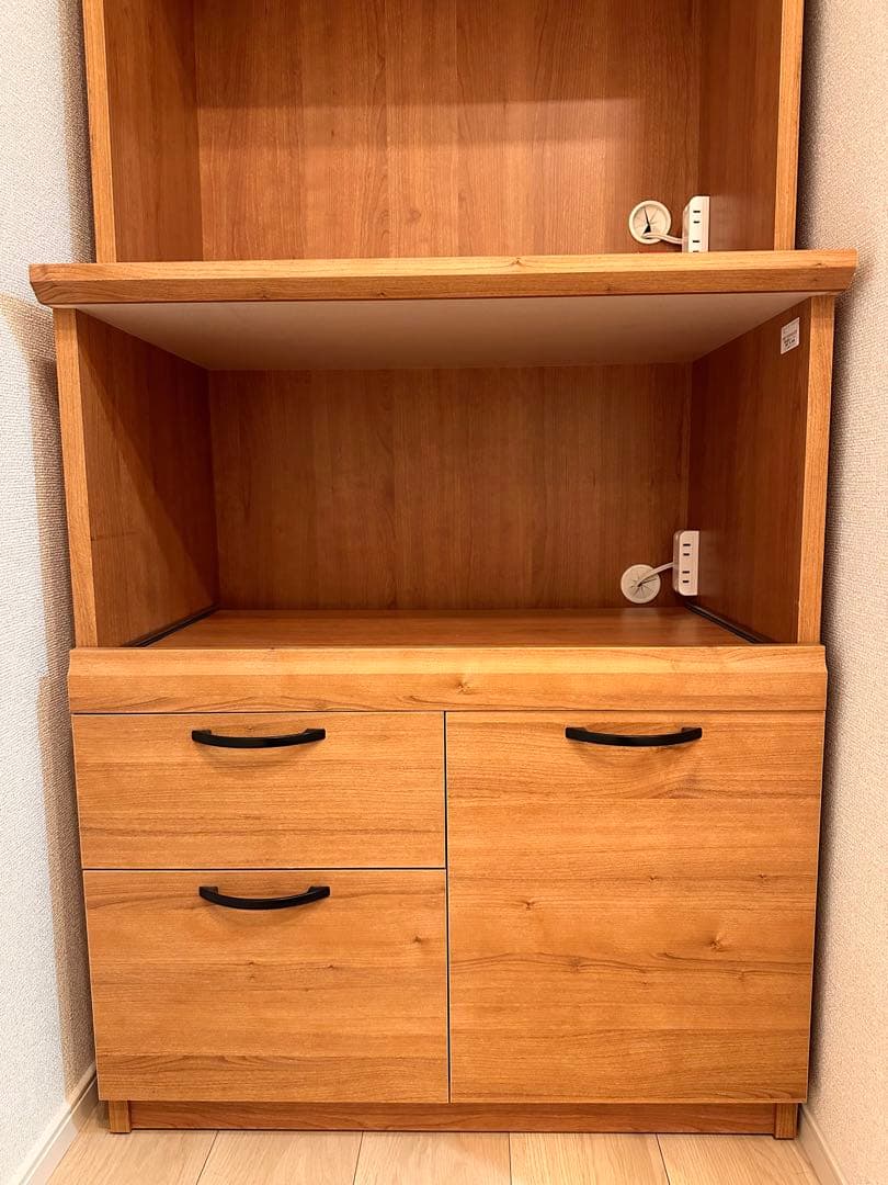 ビーカンパニー　食器棚　キッチンボード