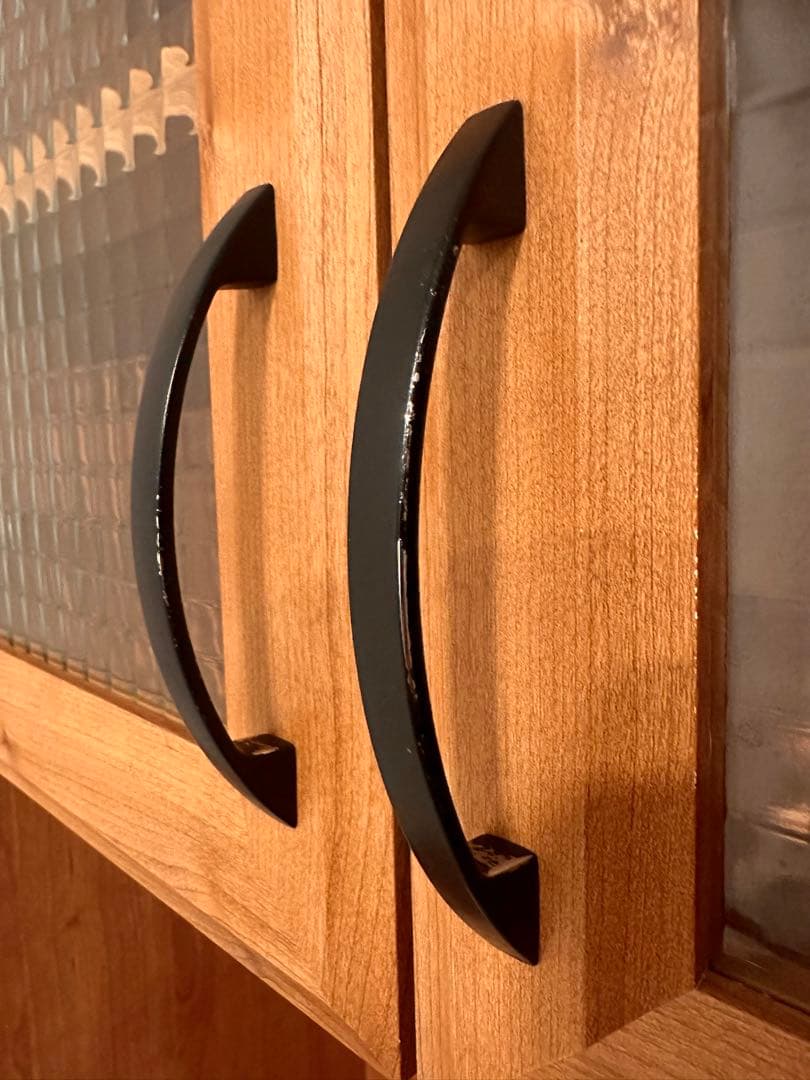 ビーカンパニー　食器棚　キッチンボード