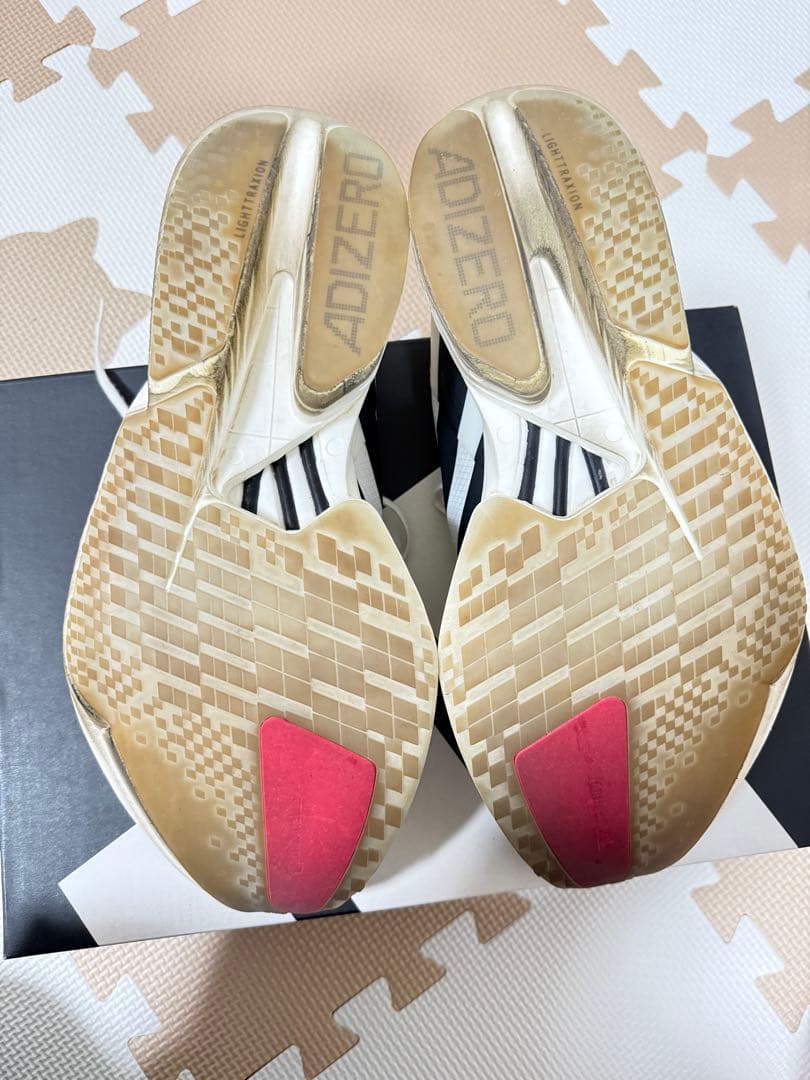 アディオスプロ4 28.0 白×黒