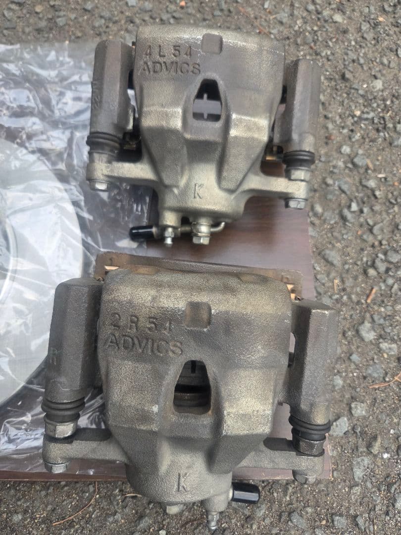 パッソセッテ　新品ブレーキローター　新品ブレーキパット　ブレーキキャリパーセット