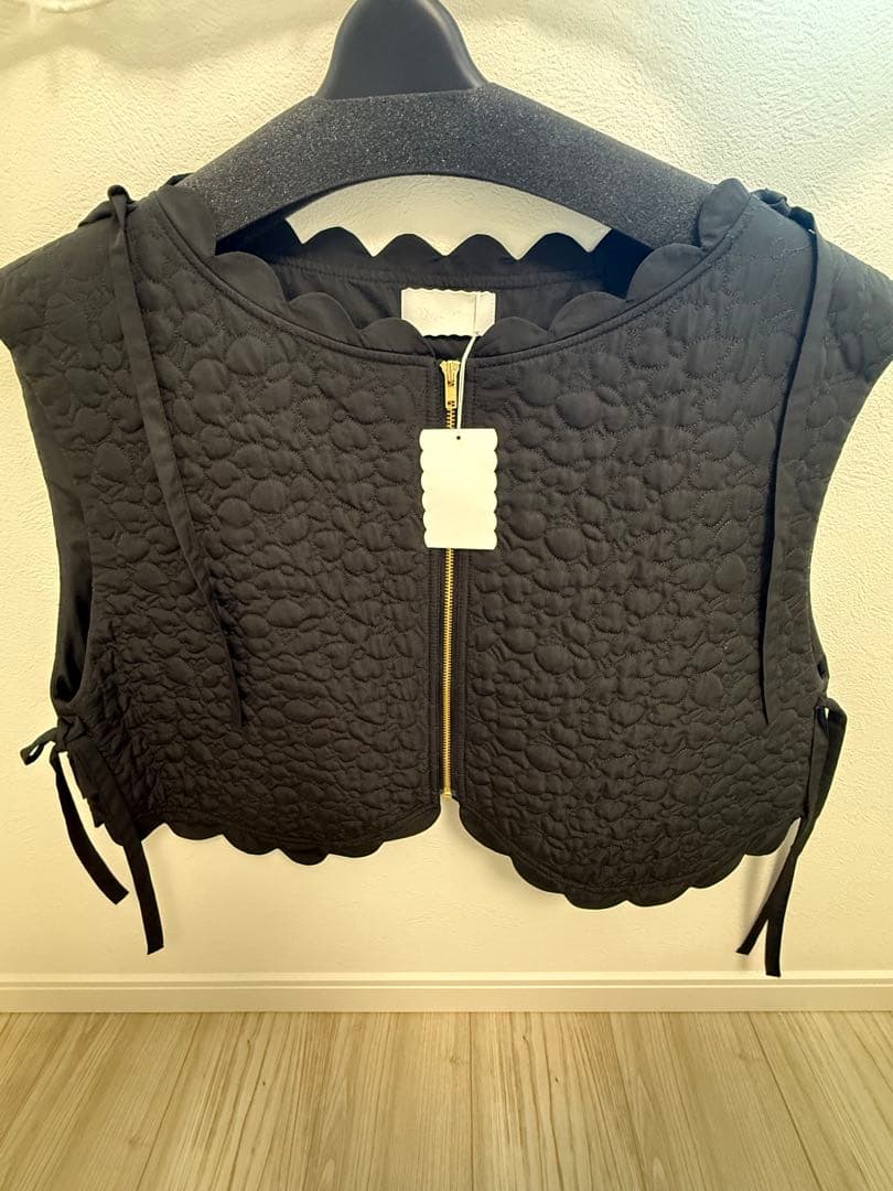⭐︎新品未使用⭐︎ロージーモンスターフラワーバタフライキルティングベスト