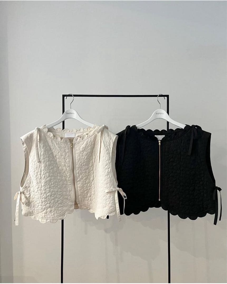 ⭐︎新品未使用⭐︎ロージーモンスターフラワーバタフライキルティングベスト