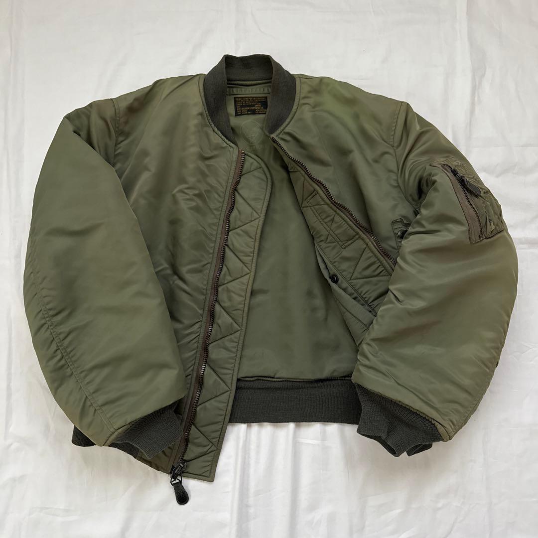 ■バズリクソンズ■BUZZ RICKSONS■MA-1■希少■M品番■LARGE