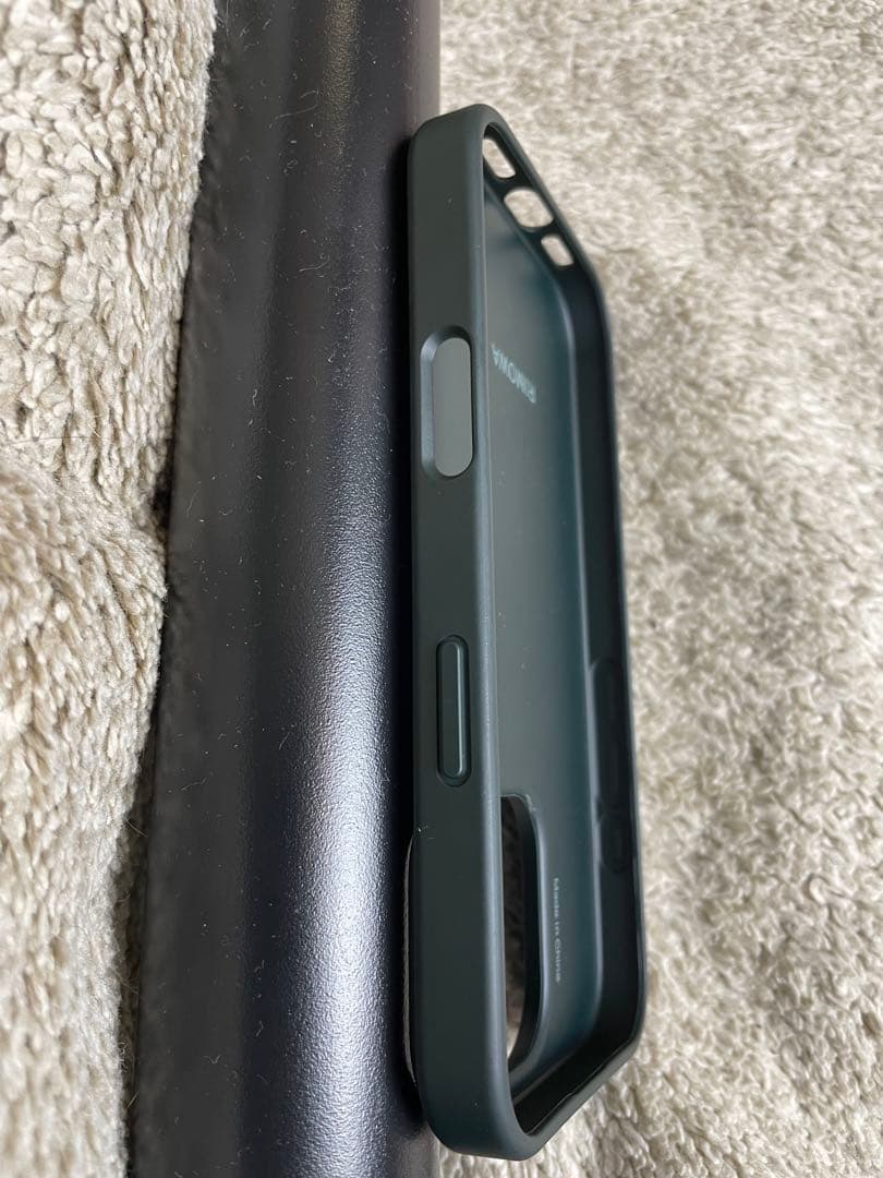 RIMOWA iPhone16 pro用ケース スーツケース リモワ