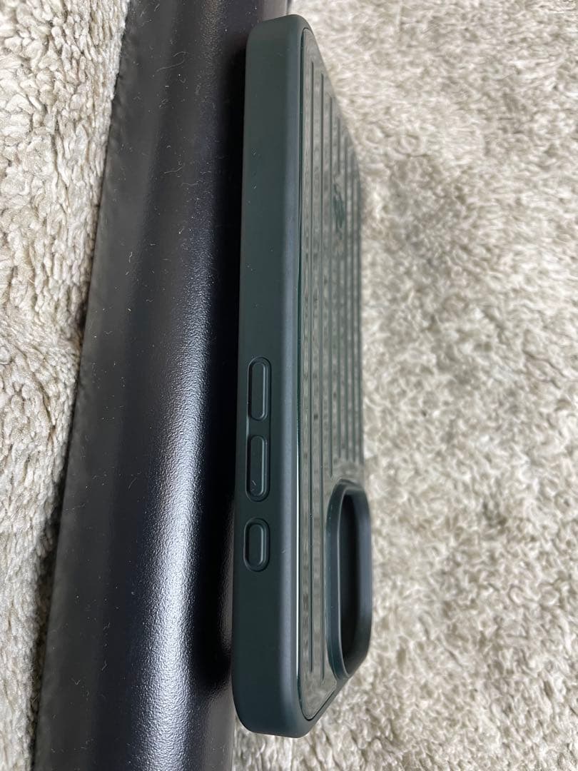 RIMOWA iPhone16 pro用ケース スーツケース リモワ