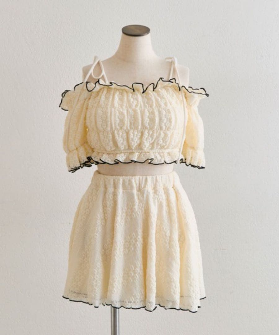 OLIVE des OLIVE レースシャーリング swim wear