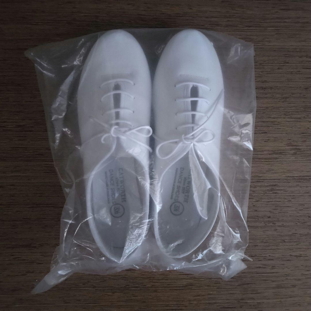 新品 CATWORTH キャットワース パテント 白 フラットシューズ 35