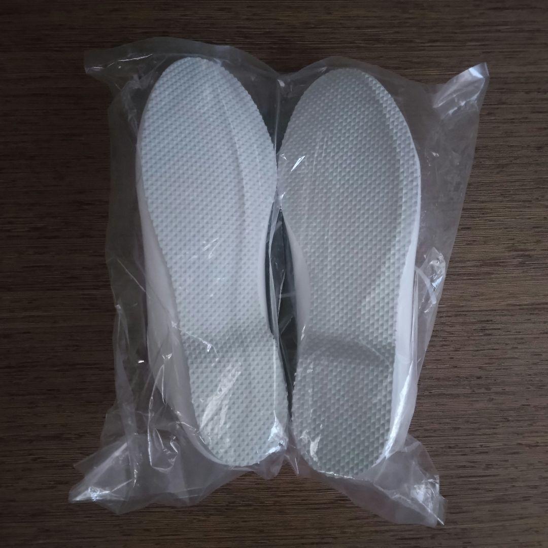 新品 CATWORTH キャットワース パテント 白 フラットシューズ 35