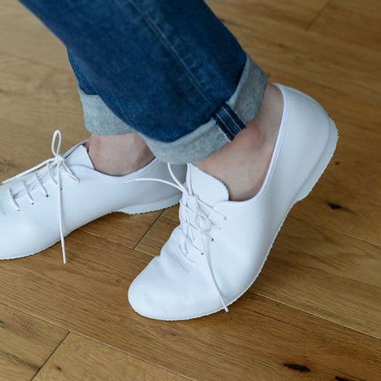 新品 CATWORTH キャットワース パテント 白 フラットシューズ 35